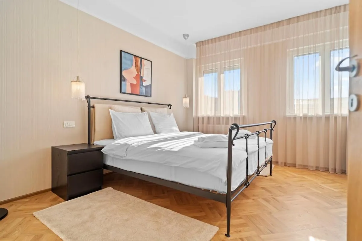 Cismigiu Park Elisabeta Apartment-Ultra Central Bukarest